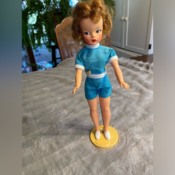 Vintage 1960s Tammy Doll - Picture 2 of 16